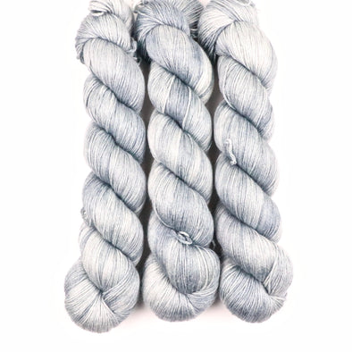 Light Drizzle,  SW Merino & silk yarn - fingering weight
