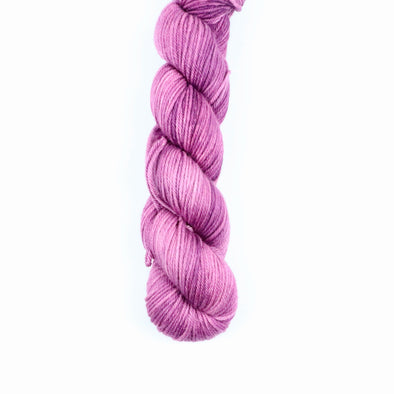 Deep Lilac, Non-SW Merino yarn - worsted weight