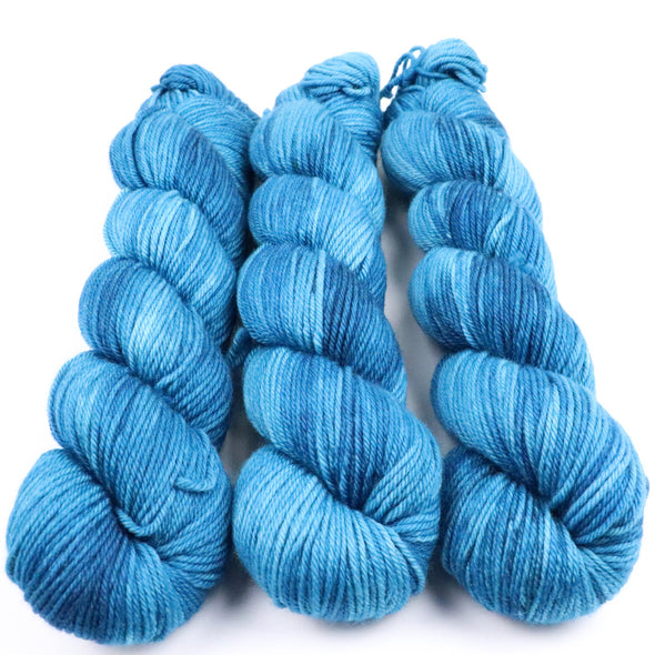 Deep Sky, Non-SW Merino yarn - worsted weight