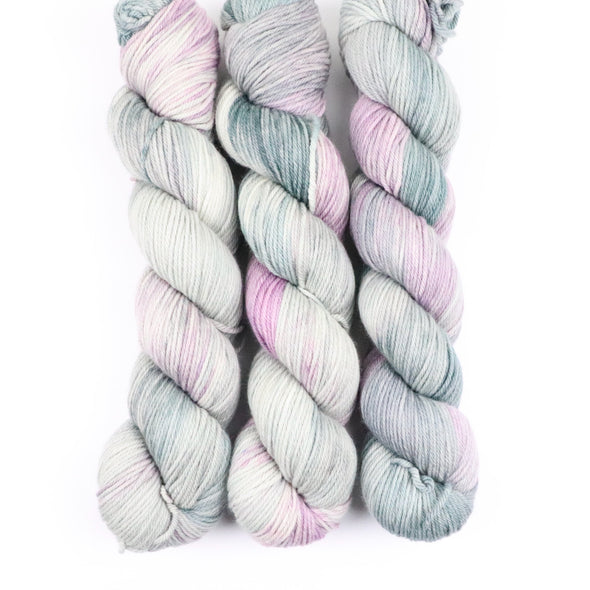 Dew Kissed, Non-SW Merino yarn - worsted weight