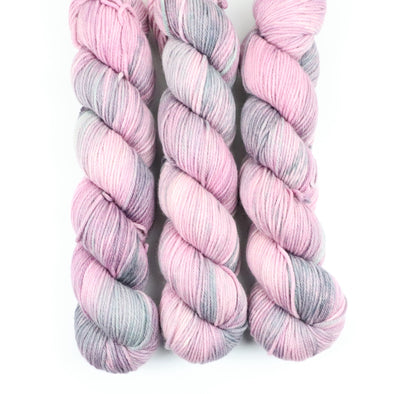 Evening Blush, Non-SW Merino yarn - worsted weight