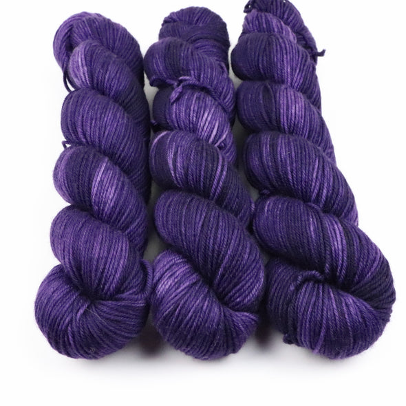 Purple Jewels, SW Merino yarn - DK weight