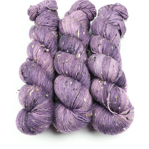 Shimmering Tulip, Tweed Yarn - fingering weight